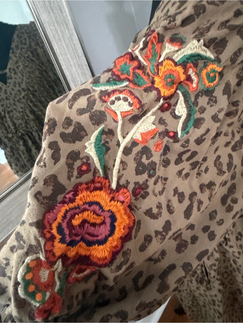 Cato Cheetah Print Floral Embroidered Puff Sleeve Ruffle Boho Sedona Dress Lg - Picture 4 of 8
